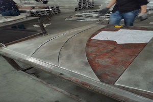 铝单板刨弯弧V槽拼装图