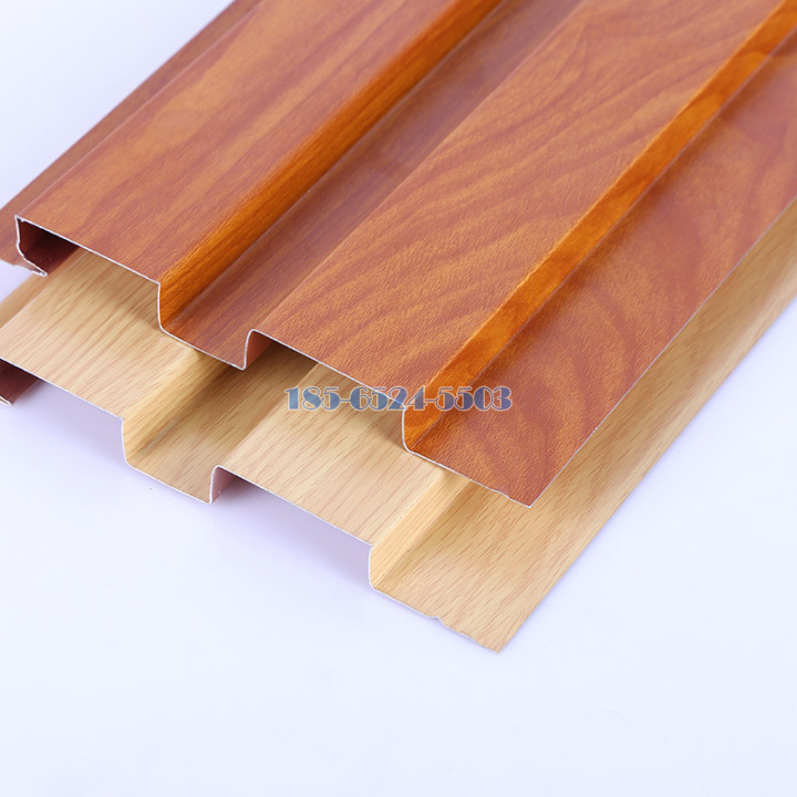 木纹色辊压成型长城铝板