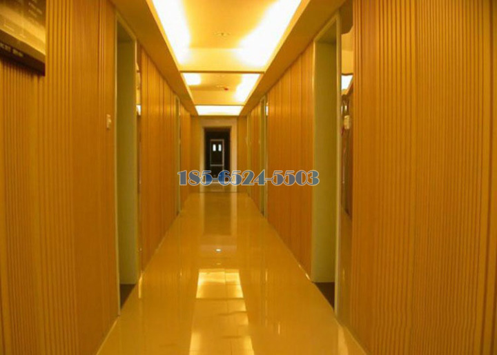 过道走廊安装长城铝单板