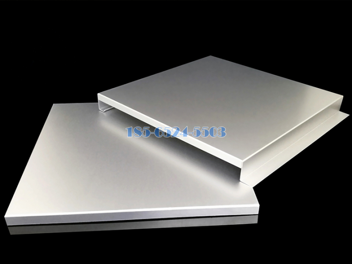 银白氧化铝单板