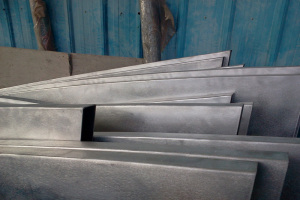 焊接弧形铝单板