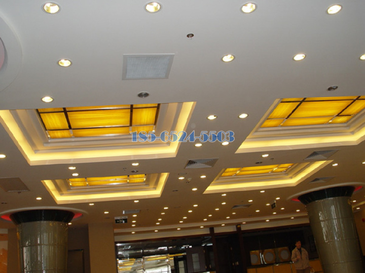 大堂天井造型铝单板